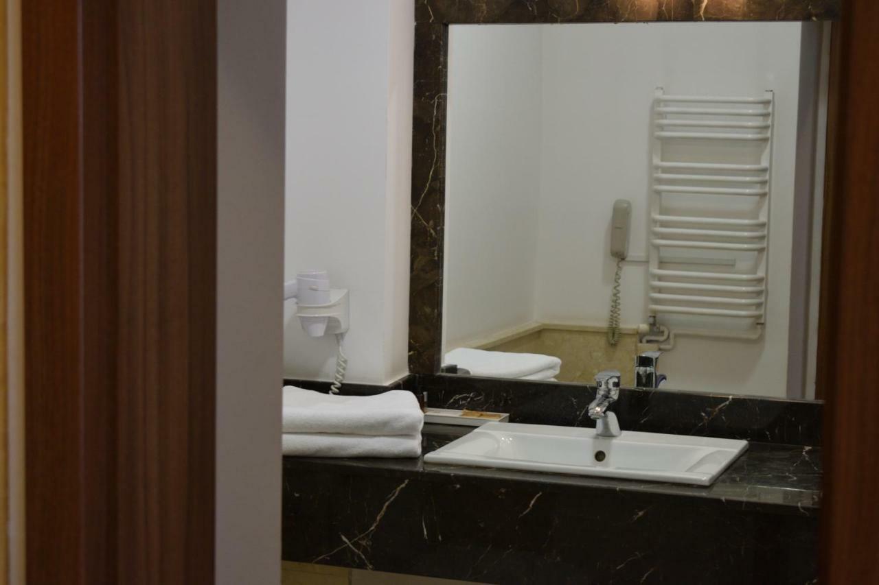 Gott Hotel